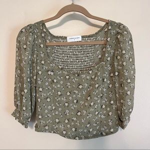 Goodnight Macaroon green floral crop top